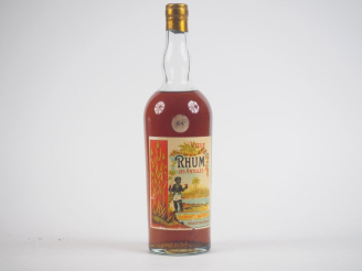 Vente aux enchères 1 VIEILLE BOUTEILLE VIEUX RHUM DES ANTILLES 100 cl - 54 % 
