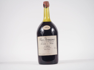 Vente aux enchères 1 POT (2,5 L) BAS ARMAGNAC DOMAINE DE MILLET - 42 % - 1973