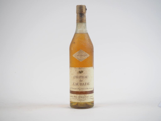 Vente aux enchères 1 BOUTEILLE BAS ARMAGNAC CHÂTEAU DE LAUBADE "CUVÉE SPÉCIALE" 70 cl - B