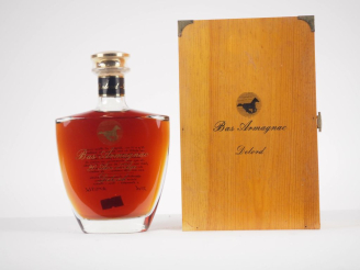 Vente aux enchères 1 BOUTEILLE BAS ARMAGNAC DELORD 20 ANS D'ÂGE 70 cl - 40 % - COFFRET EN