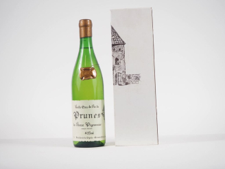 Vente aux enchères 1 BOUTEILLE VIEILLE EAU DE VIE DE PRUNES DU VIEUX PIGEONNIER DITILLESR