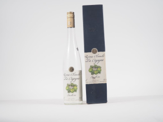 Vente aux enchères 1 BOUTEILLE EAU DE VIE REINE CLAUDE "LA CIGOGNE" 70 cl - 45 % - COFFRE