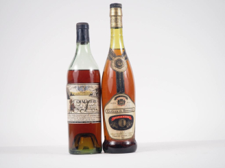 Vente aux enchères 2 VIEILLES BOUTEILLES : 1 CHÂTEAU LALANNE FINE CHAUMIERE/1 CHATEAU DE 