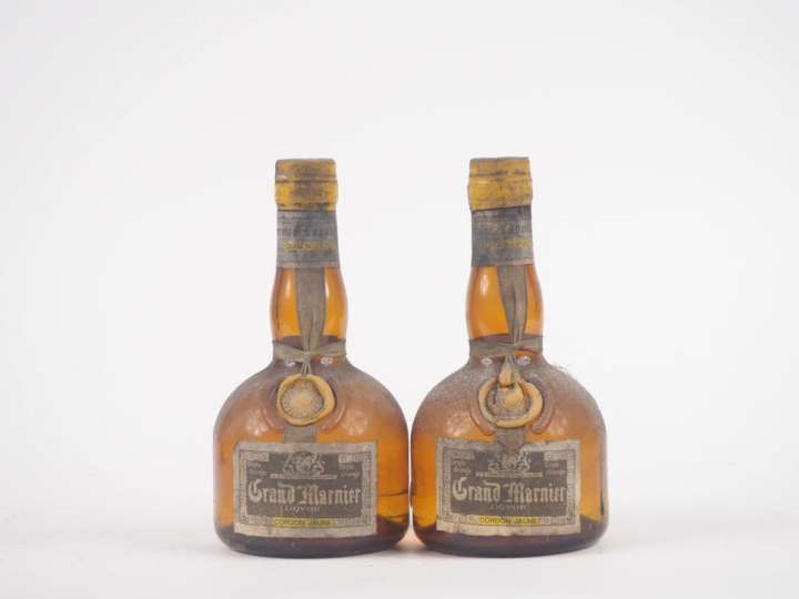 2 BOUTEILLES GRAND MARNIER CORDON JAUNE 35 cl - 40 % - BS