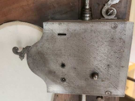 Armoire provençale fin XVIIIème début XIXème de style Louis XVI, en no