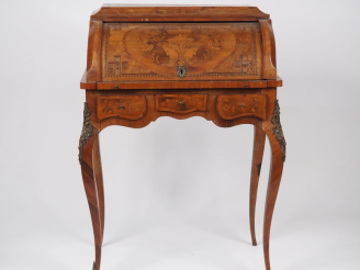 Vente aux enchères Bureau cylindre Napoléon III de style Transition Louis XV-Louis XVI en