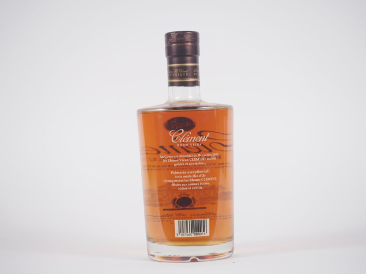 1 BOUTEILLE RHUM VIEUX CLÉMENT 70 cl -  44 %