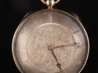 Vente aux enchères AUBERT, à Genève Montre de gousset en or jaune 750.  Cadran à chiffres