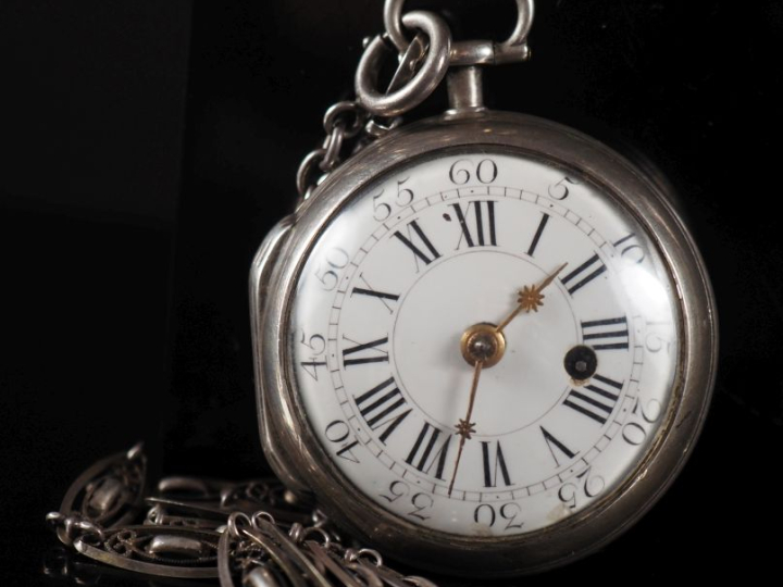 GOFFIN, à ANGERS Seconde moitié du XVIIIᵉ siècle Montre de poche en ar