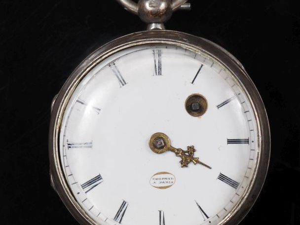 CHOPARD, à Paris Montre de gousset en argent.  Cadran émaillé à chiffr