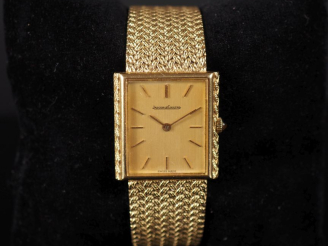 Vente aux enchères JAEGER LECOULTRE   Ref. 16335.21. N° 1523680.  Vers 1980.  Montre-brac