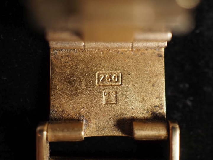 JAEGER LECOULTRE   Ref. 16335.21. N° 1523680.  Vers 1980.  Montre-brac