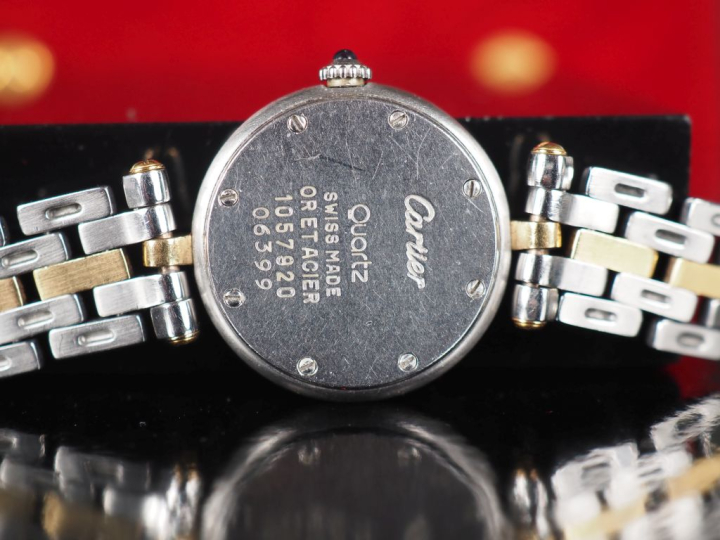 CARTIER, Panthère Vendome  Ref. 1057920. N° 06399.  Vers 1980  Montre-