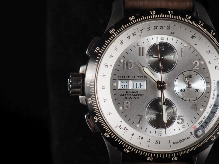 HAMILTON, Khaki X Wind Ref. H776260 Vers 2005 Chronographe-bracelet en