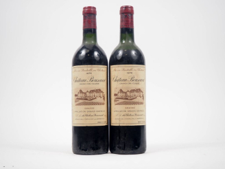 Vente aux enchères 2 BOUTEILLES CHATEAU BOUSCAUT GCC GRAVES - 1979 - 1 BG/1 MEP/ELS