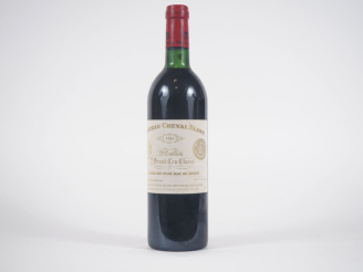 Vente aux enchères 1 BOUTEILLE CHÂTEAU CHEVAL BLANC 1er GCC ST ÉMILION - 1984 - BG/ETLA