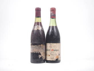 Vente aux enchères 2 BOUTEILLES : 1 POMMARD LE CLOS MICAULT - 1979 - ETA/1 CHAMBOLLE MUSI