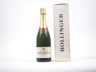 Vente aux enchères 1 CHAMPAGNE BOLLINGER 'SPÉCIALE CUVÉE' - COFFRET