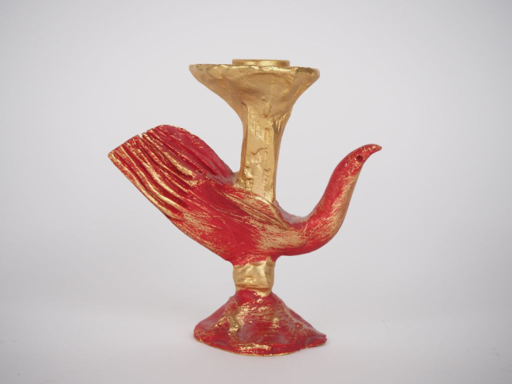 Pierre CASENOVE. Bougeoir en bronze doré figurant un oiseau. Signé. Di