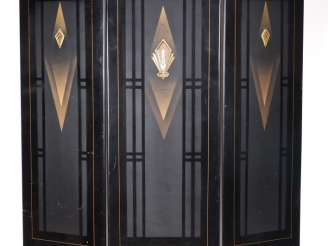 Vente aux enchères Paravent années 70 de style Art Déco en métal laqué noir et doré, à dé
