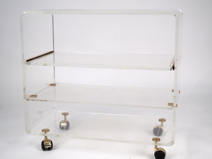 David LANGE pour OMGE Desserte roulante années 70 en plexiglass et lai