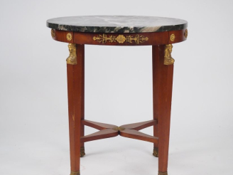 Vente aux enchères Guéridon fin XIXème début XXème de style Empire, plateau circulaire ma