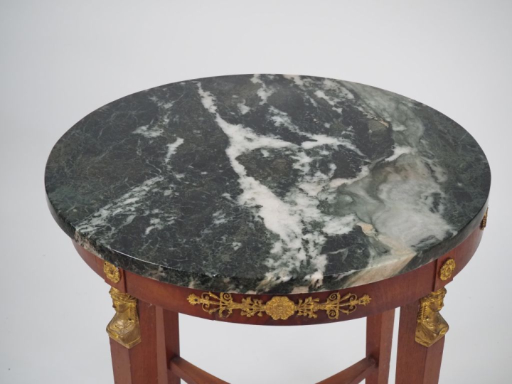 Guéridon fin XIXème début XXème de style Empire, plateau circulaire ma