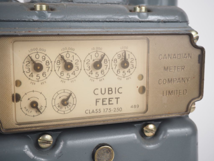 Instrument de mesure en métal laqué et laiton, "canadian meter company