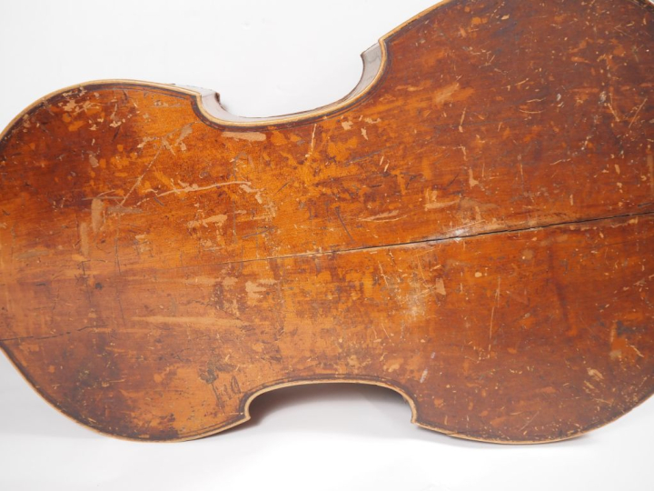 Contrebasse	 française 3/4 vers 1850-1880. 		mauvais état, 	multiple f
