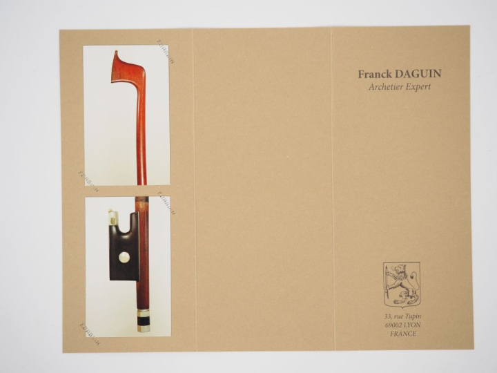 Archet de violon	 Marc Laberte monté maillechort Bon état, certificat 