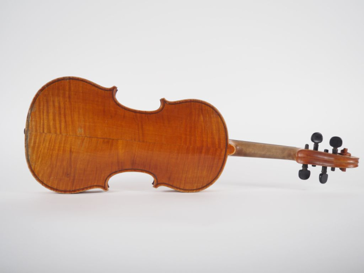 Violon	 français fait à Mirecourt dans les atelier Laberte Humbert. 3/