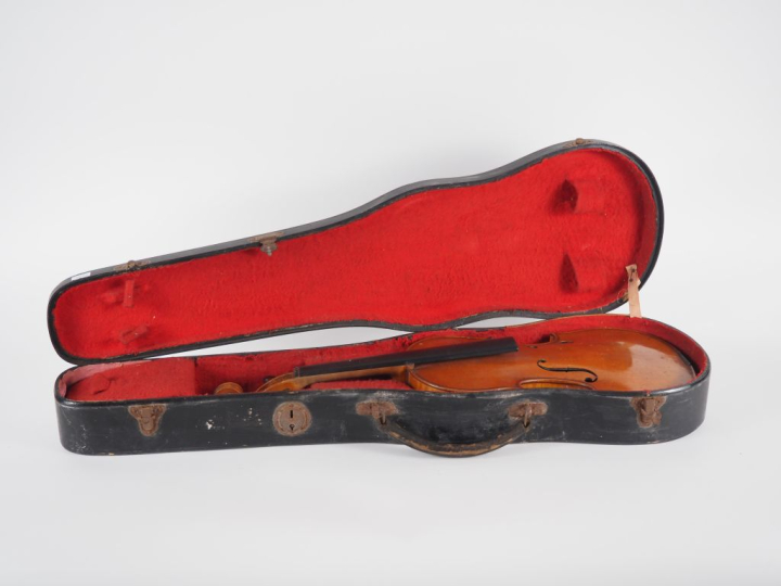 Violon	 français fait à Mirecourt dans les atelier Laberte Humbert. 3/