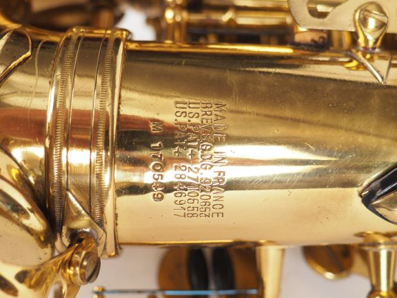 Henri SELLMER. Saxophone Alto en laiton n°170549, avec ses accessoires