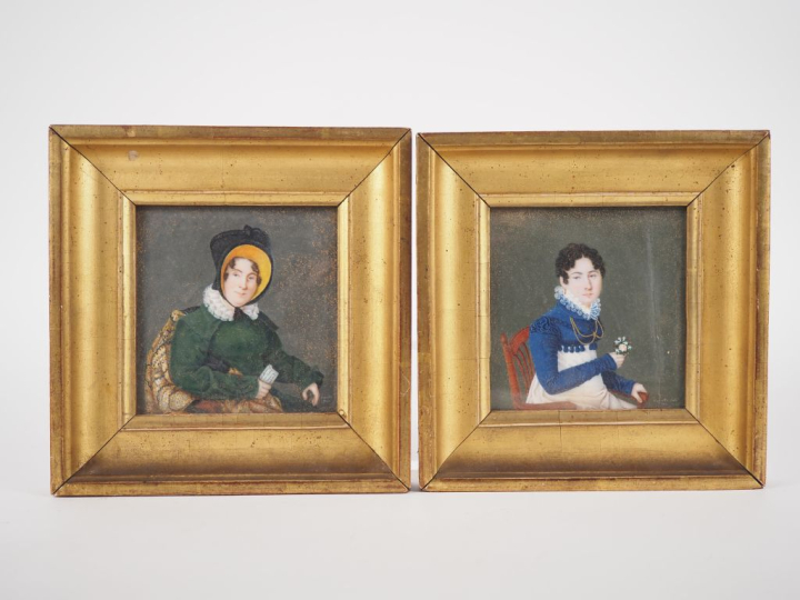 SARRETTE. Paire de miniatures dans des cadres en bois doré, signées et