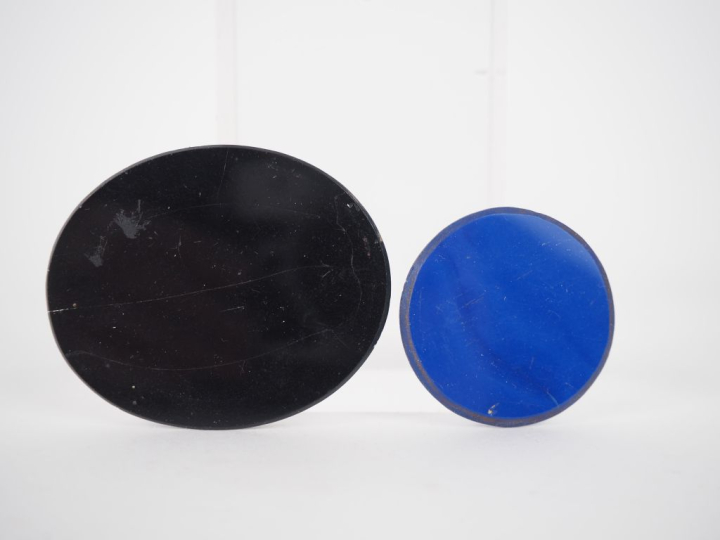Deux plaques en verre et micromosaïque, "Place Saint Pierre à Rome" et