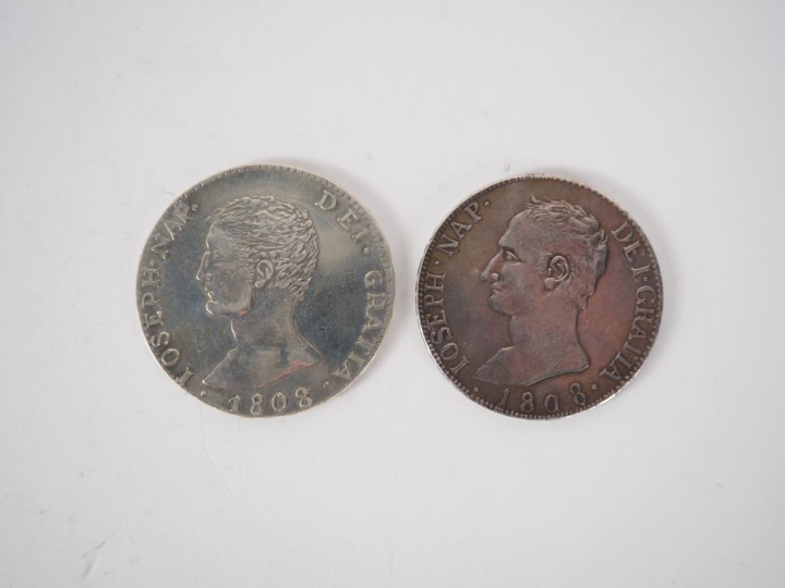 Deux différentes copies de pièces de 20 Reals 1808.