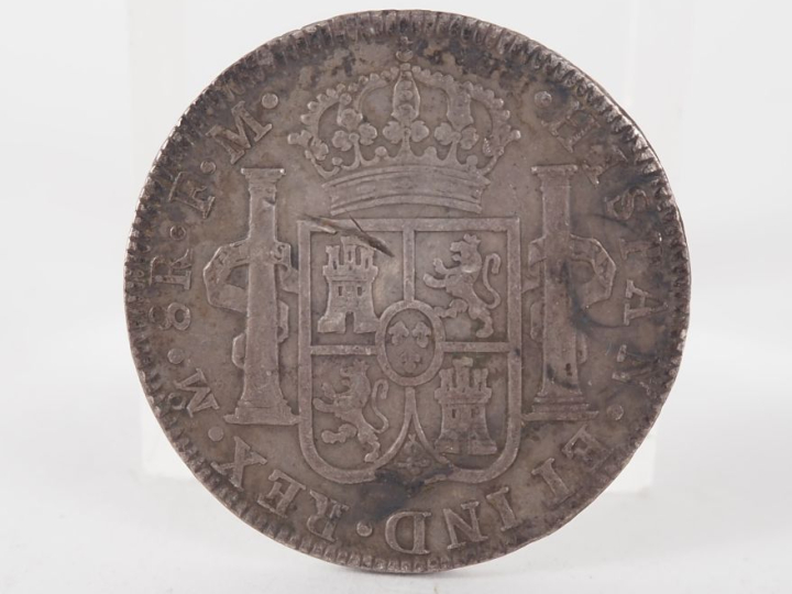 Pièce de 8 Reales en argent 1793. Poids. 27 g.