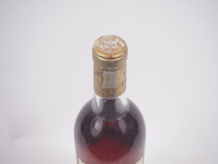 1 BOUTEILLE CHÂTEAU LA TOUR BLANCHE 1er CC SAUTERNES - 1969 - LB/CAPS 