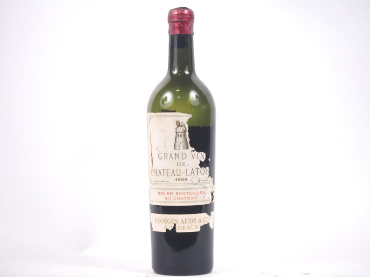 1 BOUTEILLE CHÂTEAU LATOUR 1er GCC PAUILLAC - 1928 - VIDANGE/EA/CAPS T
