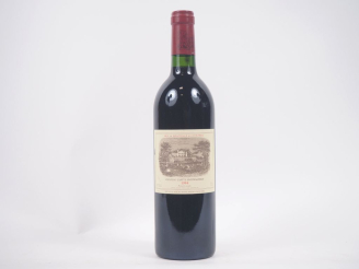 Vente aux enchères 1 BOUTEILLE CHÂTEAU LAFITE ROTHSCHILD 1er GCC PAUILLAC - 1984 - ETLA 