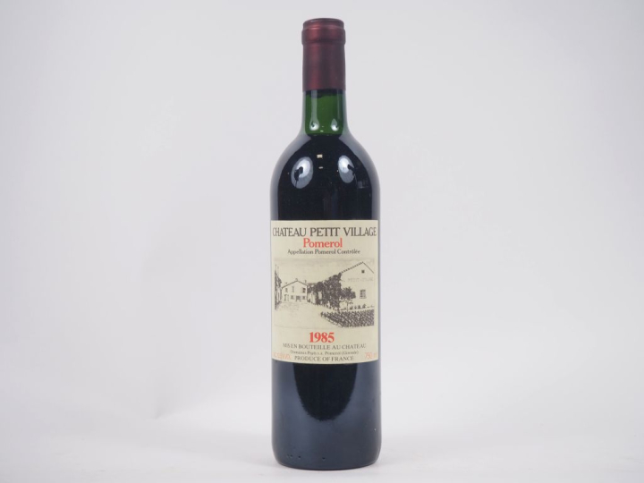1 BOUTEILLE CHÂTEAU PETIT VILLAGE POMEROL - 1985 - LB