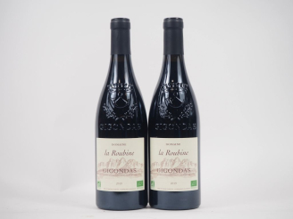 Vente aux enchères 2 BOUTEILLES GIGONDAS DOMAINE LA ROUBINE - 2019