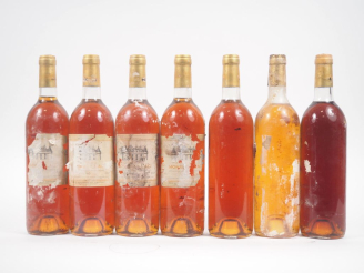 Vente aux enchères 7 BOUTEILLES CHÂTEAU MONBAZILLAC - 1990 - 4 PRÉSUMÉES/ETA