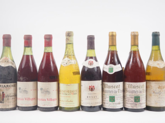 Vente aux enchères 8 BOUTEILLES : 1 PATRIARCHE CUVÉE JEAN BAPTISTE / 2 BEAUJOLAIS VILLAGE