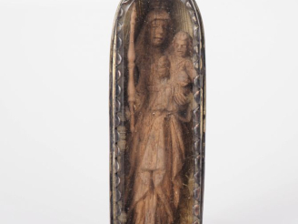 Vente aux enchères Reliquaire fin XVIIIème début XIXème en argent et bois sculpté, sujet 