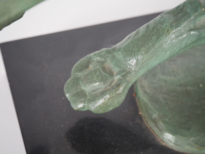 André Vincent BECQUEREL (1893-1981) « Panthère se frottant à un arbre 