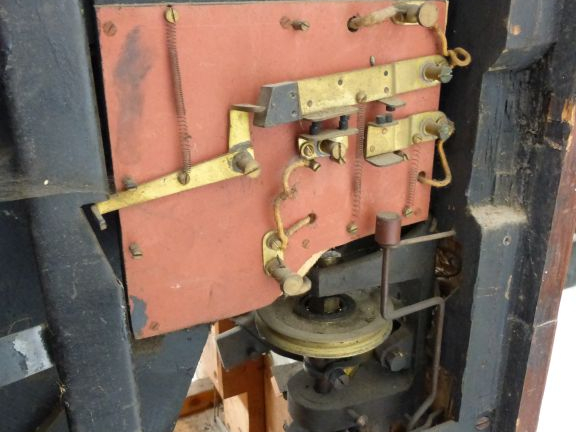 Piano automatique à monnayeur, Modèle JAZBANDOR N° 14839 - 540 - Cadre