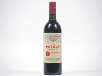 Vente aux enchères 1 BOUTEILLE PETRUS POMEROL - 1986 - EXCELLENT NIVEAU