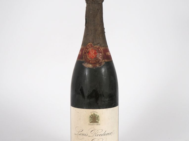 1 BOUTEILLE CHAMPAGNE BRUT LOUIS ROEDERER - 1962 - BS/COIFFE ABIMÉE
