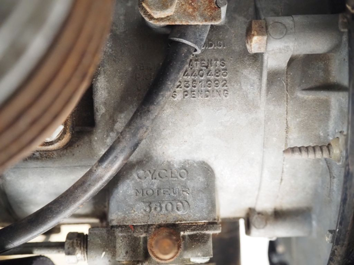 Vélo SOLEX 3300 (?) (vendu en l'état)